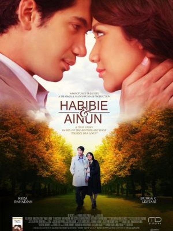 Poster film Habibie dan Ainun. FOto: via indonesianfilmcenter.com