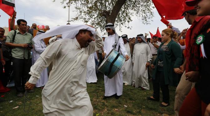 Demo buruh di Irak |  Via: ibtimes.com