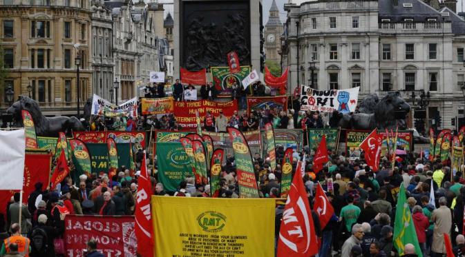 Demo buruh di Inggris |  Via: ibtimes.com