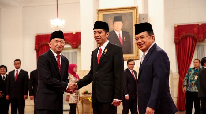 Pelantikan Kepala Staf Kepresidenan Teten Masduki di Istana Negara Jakarta (Liputan6.com/ Faizal Fanani)