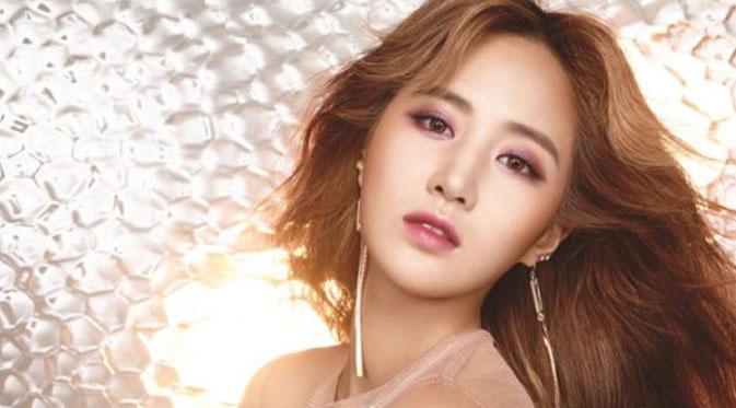 Yuri SNSD (via soompi.com)