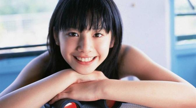 Kaho, aktris Jepang.