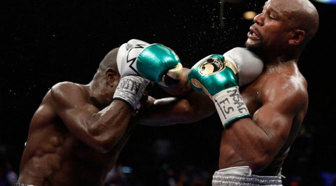 Mayweather Jr. vs Andre Berto (Ezra Shaw/Getty Images/AFP)