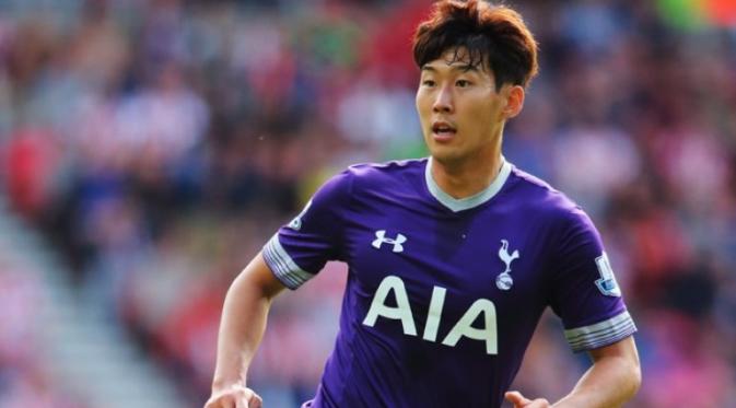 Son Heung-min menjalani debut di Premier League, Minggu (13/9/2015). (tottenhamhotspur.com)