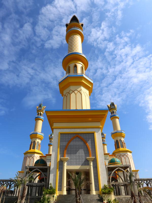 Lombok masuk kategoti World's halal Travel Awards di Abu Dhabi