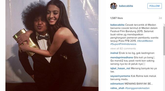 Raline Shah dan Babe Cabita berpose bersama di belakang panggung FFB 2015. (foto: instagram.com/babecabiita)