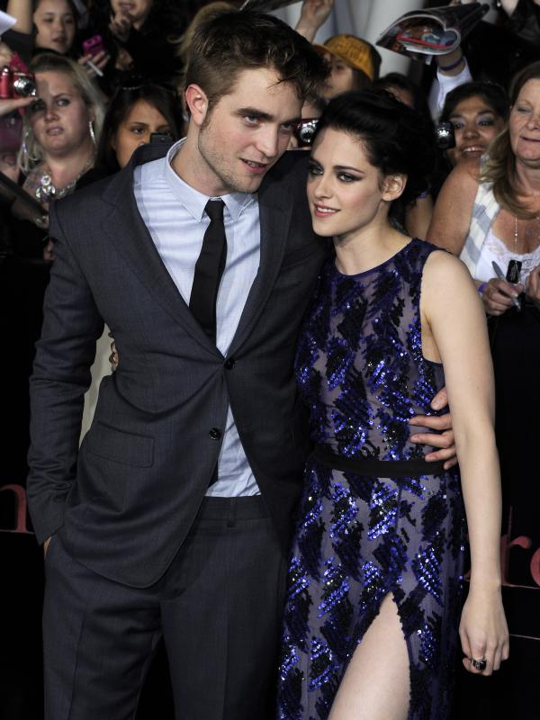 Robert Pattinson dan Kristen Stewart (Bintang/EPA)