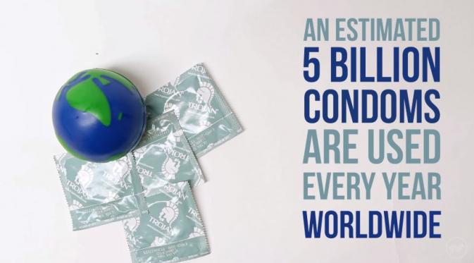 Ada 5 juta kondom setiap tahunnya yang terpakai. (Via: youtube.com)