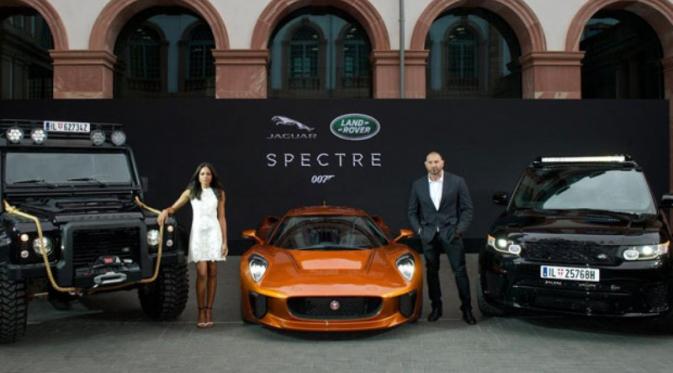 Mobil hebat di film Spectre. foto: mobil123.com