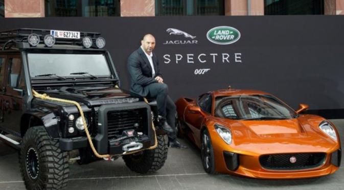 Mobil hebat di film Spectre. foto: mobil123.com