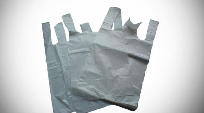 BPOM mengimbau masyarakat untuk menghindari penggunaan kantong plastik hitam sebagai tempat untuk membungkus daging kurban